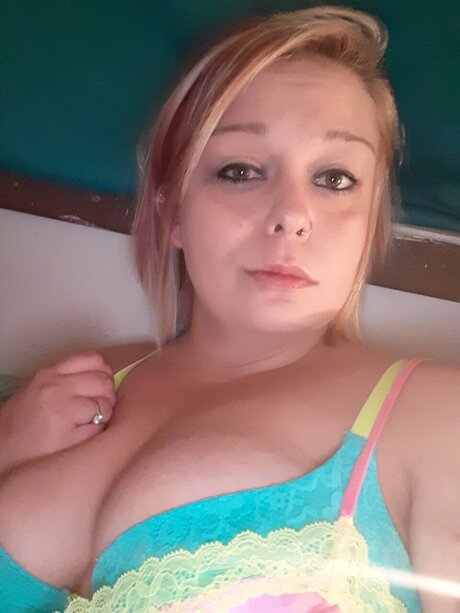 Meagan Guinn hübsche pornografische archiv