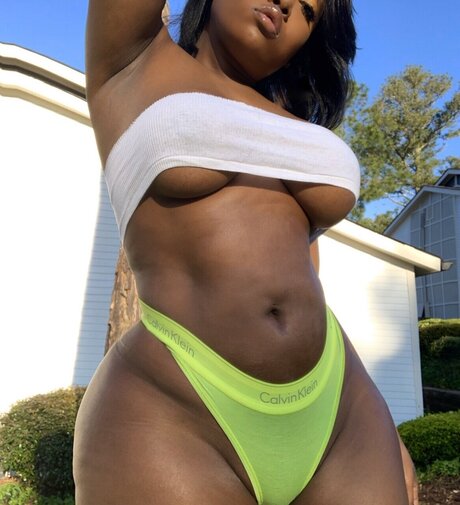 Lina Rae exklusive pornografische galerie