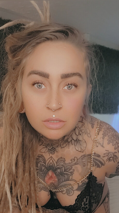 Chevi Blue porno kostenlose galerie