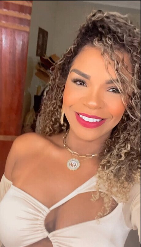 J lia Martinez kunst xxx galerien