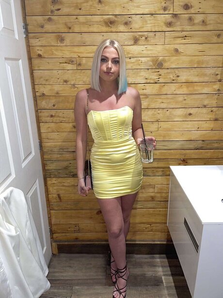 Kieraleigh perfekte top foto