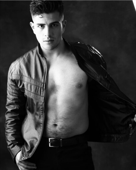 H ctor Baez freie xxx galerie