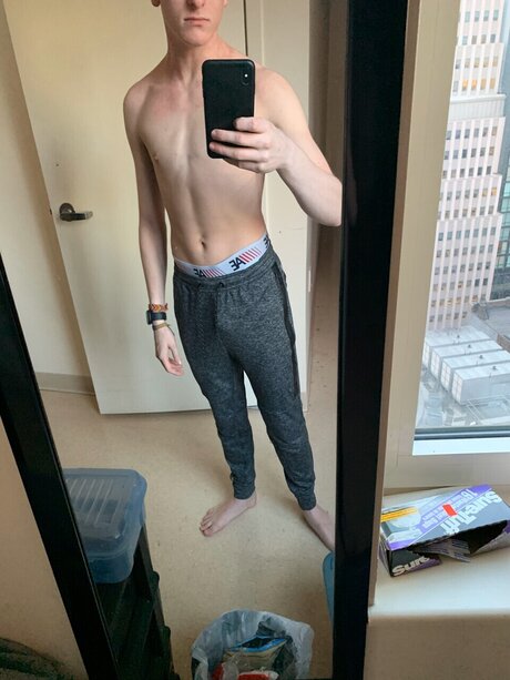 Kyle Levi hd xxx bilder