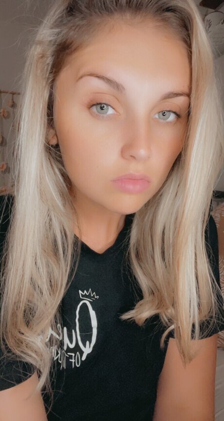 BrookeStone0606 nackt heiße fotos