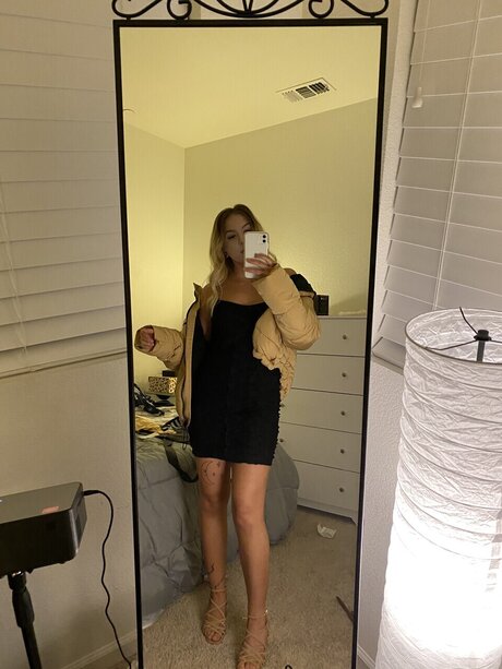 Coleybo erotische schöne galerien