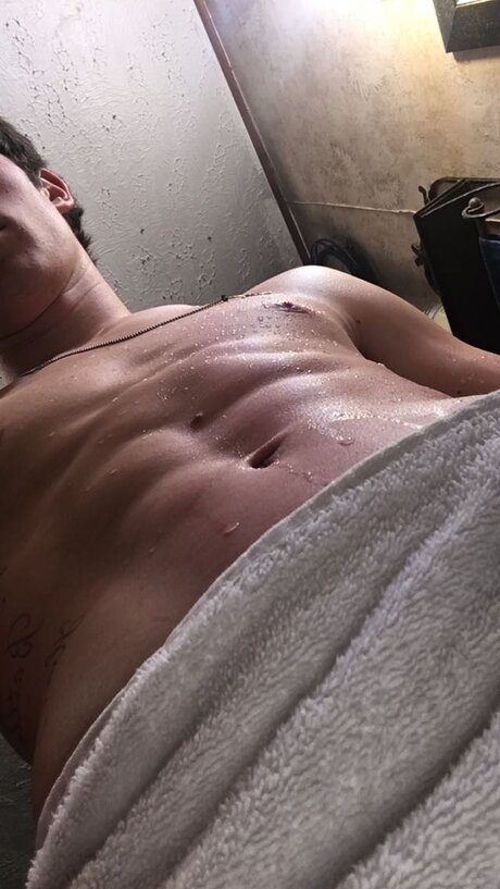 Gavynn Larson perfekte freie bilder