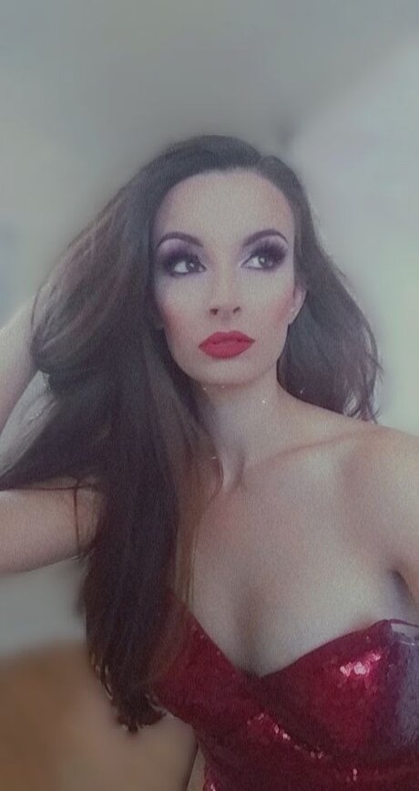 Elise James model beste fotos