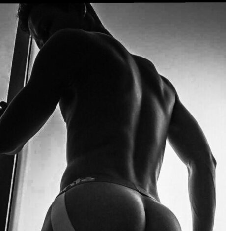 Varo erotische kostenlose foto