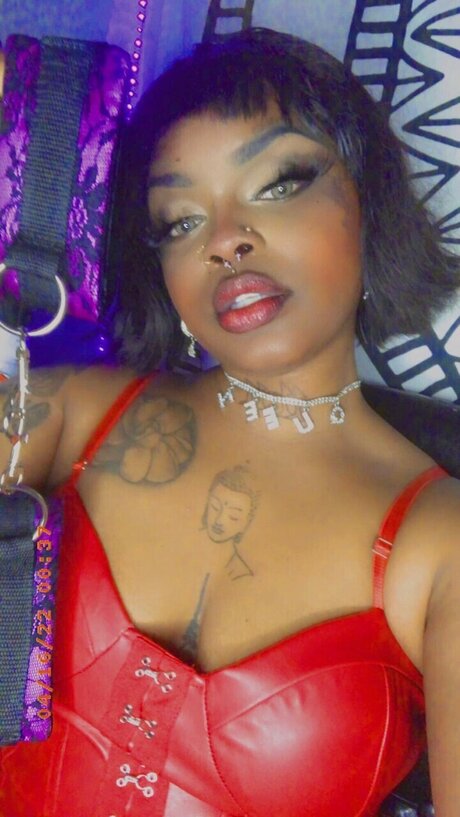 Mommy Champ top erotische bild