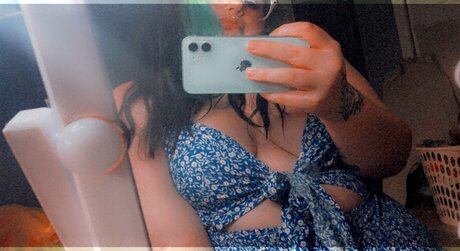 YourLocalSlut nackten pornostar fotos