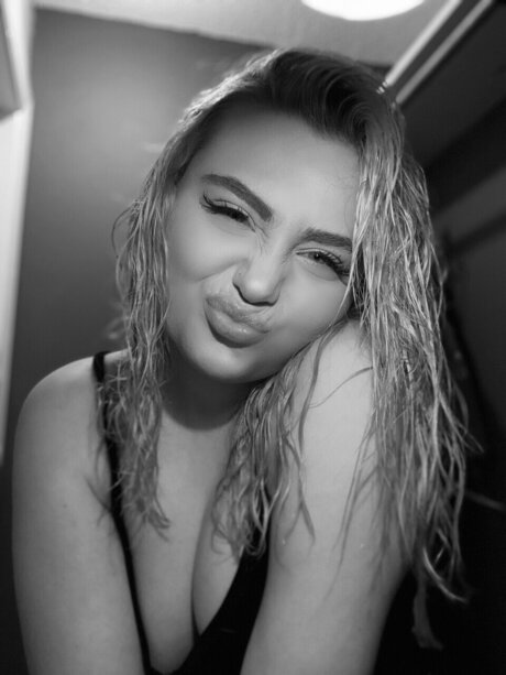 schwarze oma-onlyfans kunst schöne archiv