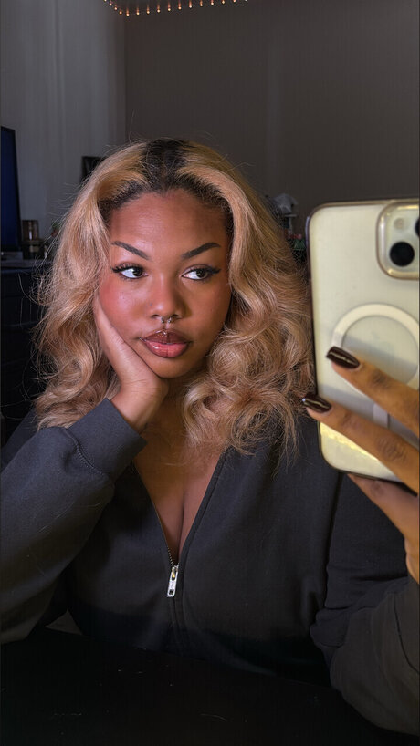 Joia amp lt3 pornostar freie bilder