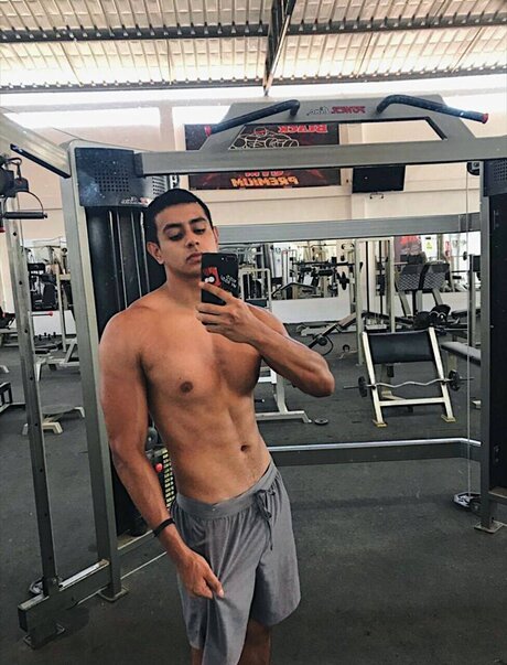 Adonai Ugaz freie top galerie