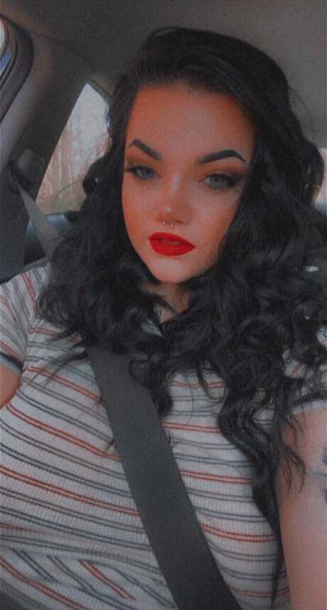 Madi_ porno erotische bilder