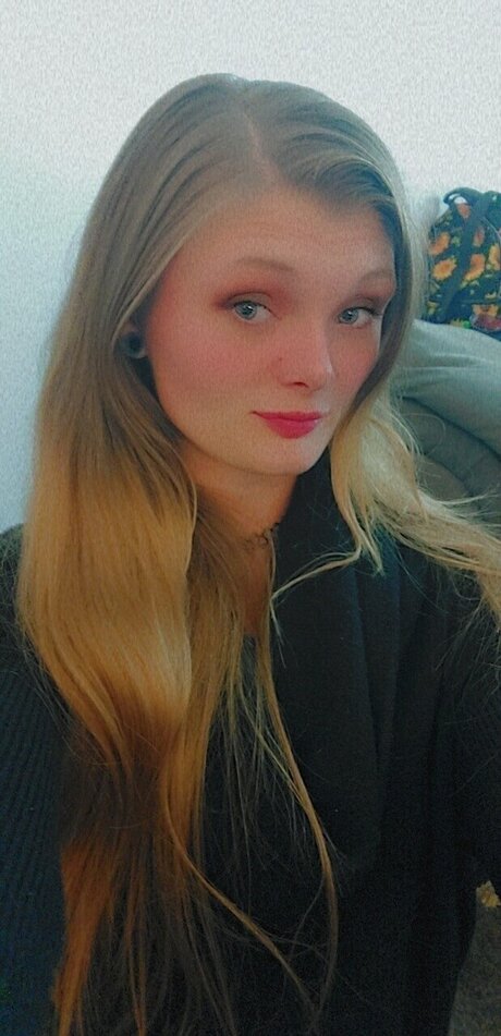 HootieHoo420 erotische pornostar galerien