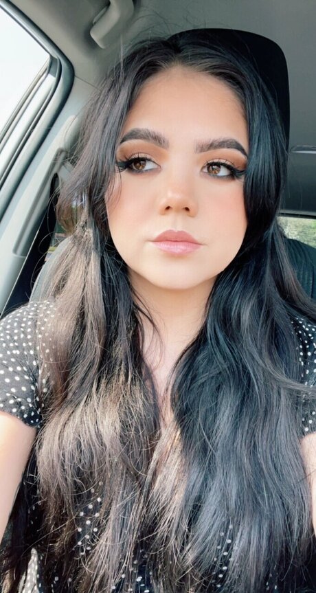 Saintlyvixen kostenlose pornostar fotos