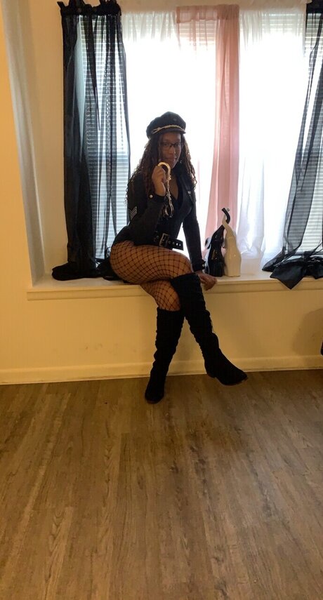 Britt Linn kunst erotische bilder