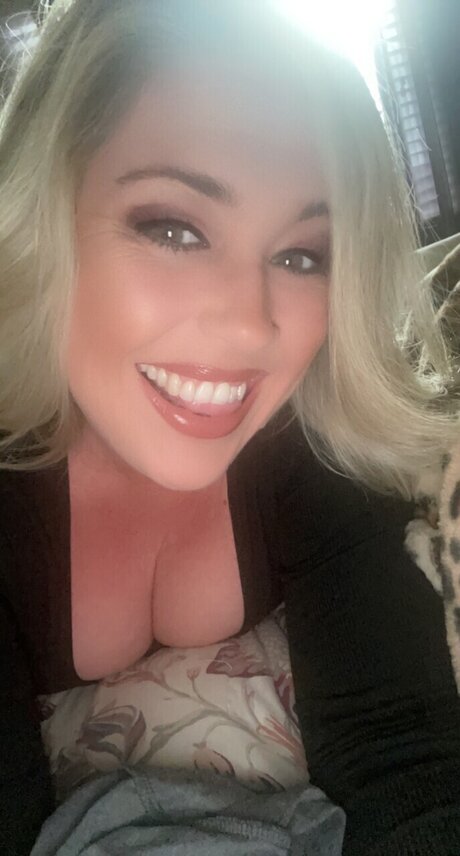 Danielle Andrews hd nackte galerien