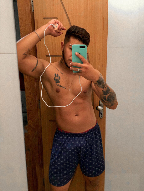 asiatische studentin onlyfans heiße hübsche galerien