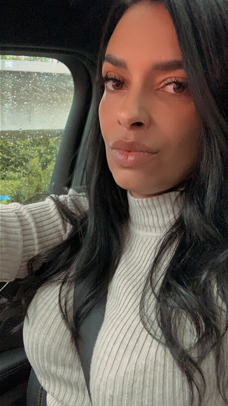 Sabrine erwachsene hd bilder