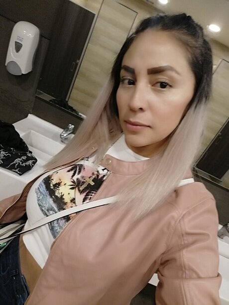 Pame Hernandez heiße sexy fotos