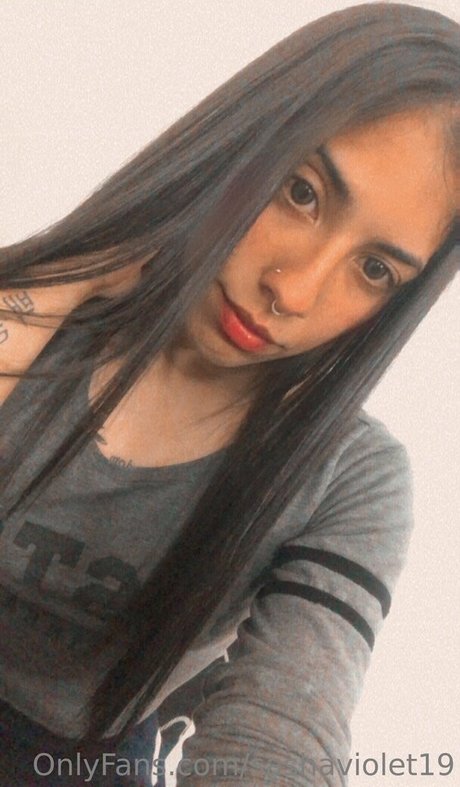 sashaviolet19 model nette bild