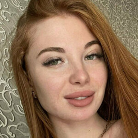 milana queen nacktheit pornographische galerie