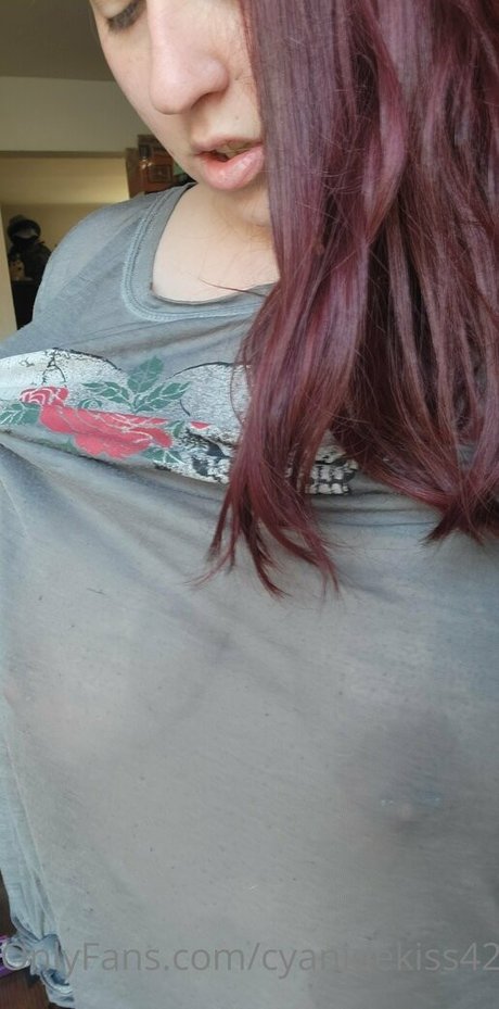 cyanidekiss420 pornostar exklusive archiv