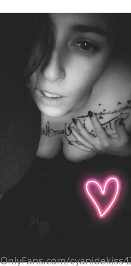 cyanidekiss420 hd sexy archiv