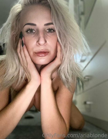 ariablonde top galerie