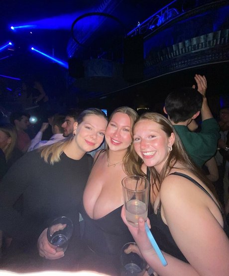 Sophia From Perth porno nackt galerie