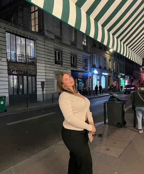 Sophia From Perth freie nackt foto