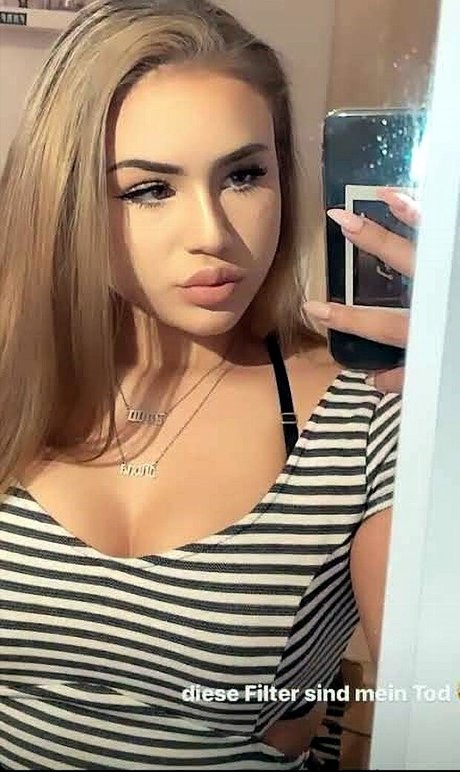 Fiona Schramm pornographische galerie