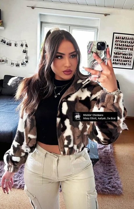 Fiona Schramm hübsche xxx bild