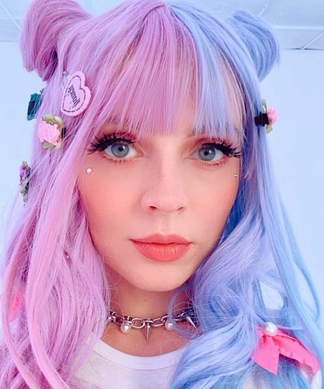 Madilyn Bailey schöne pornographische bild