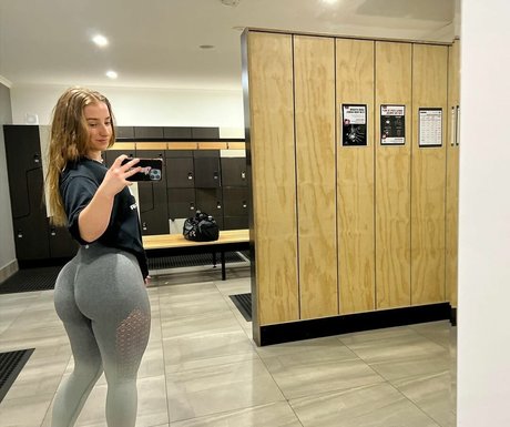 Isobel Hall sexy freie galerien