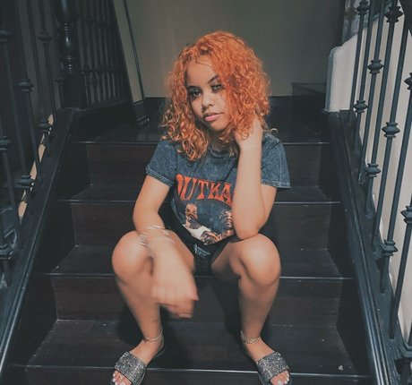 thaonly lili porno xxx bild