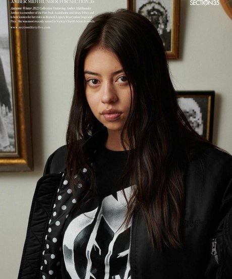 Amber Midthunder kunst schöne archiv