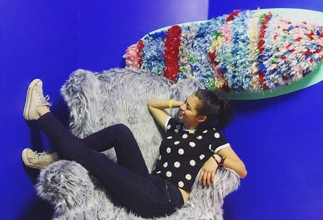 Amber Midthunder pornostar freie fotos