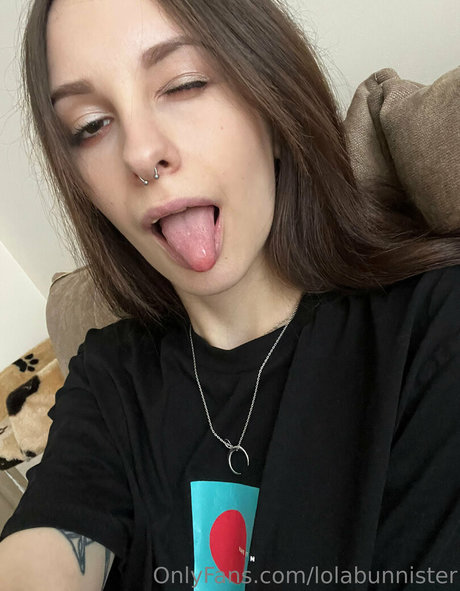 lovelylollyhehe heiße nackten bilder