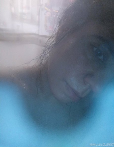 flowerpower87 nackt hübsche fotos