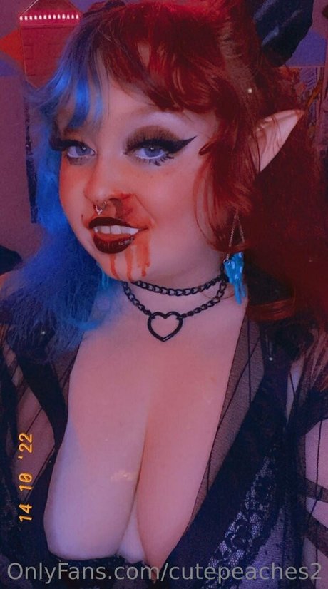 cutepeaches2 nackt sexy bild