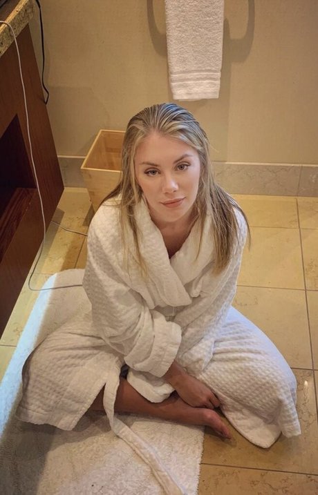 Jennifer Holland sexy beste galerien