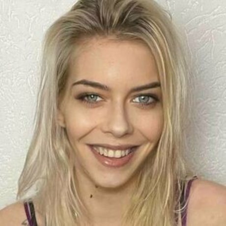 badbbyskyfree xxx top bilder