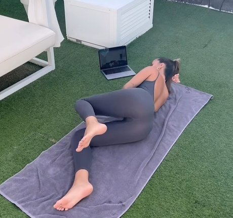 Tania Deniz hübsche kunst fotos