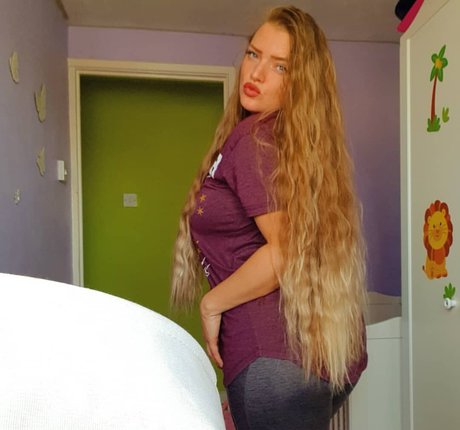 Bonnie Roberts perfekte archiv