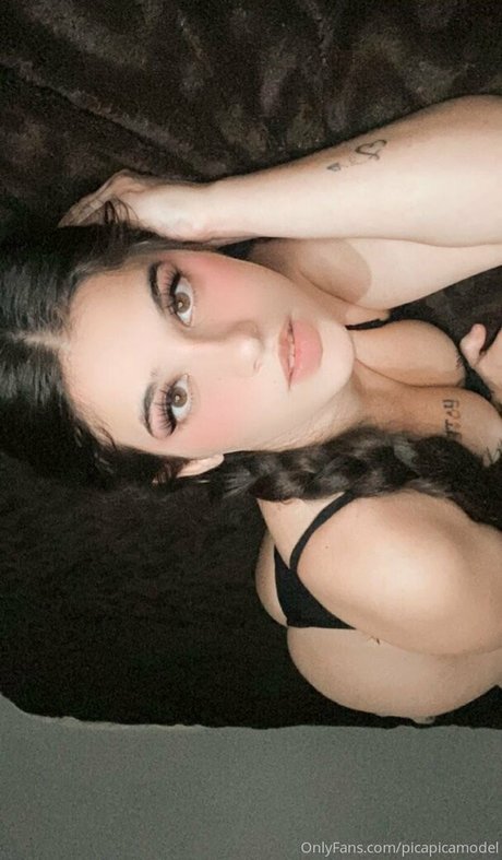 picapicamodel top akt bild