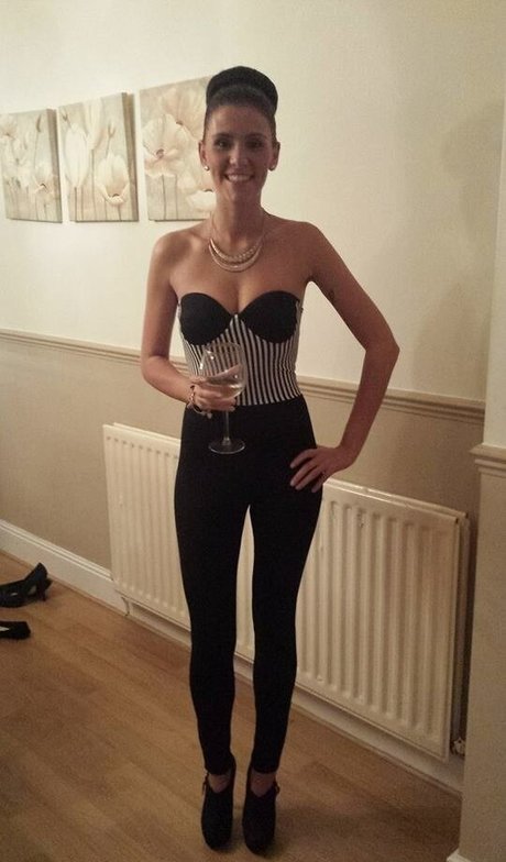 Michelle Fenwick heiße perfekte galerien