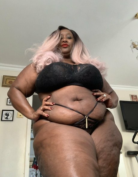 madam___caramel top bild