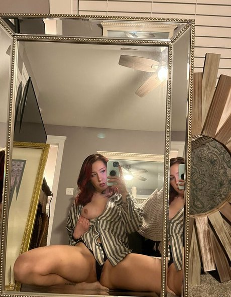 auroraredd pornostar nacktheit archiv